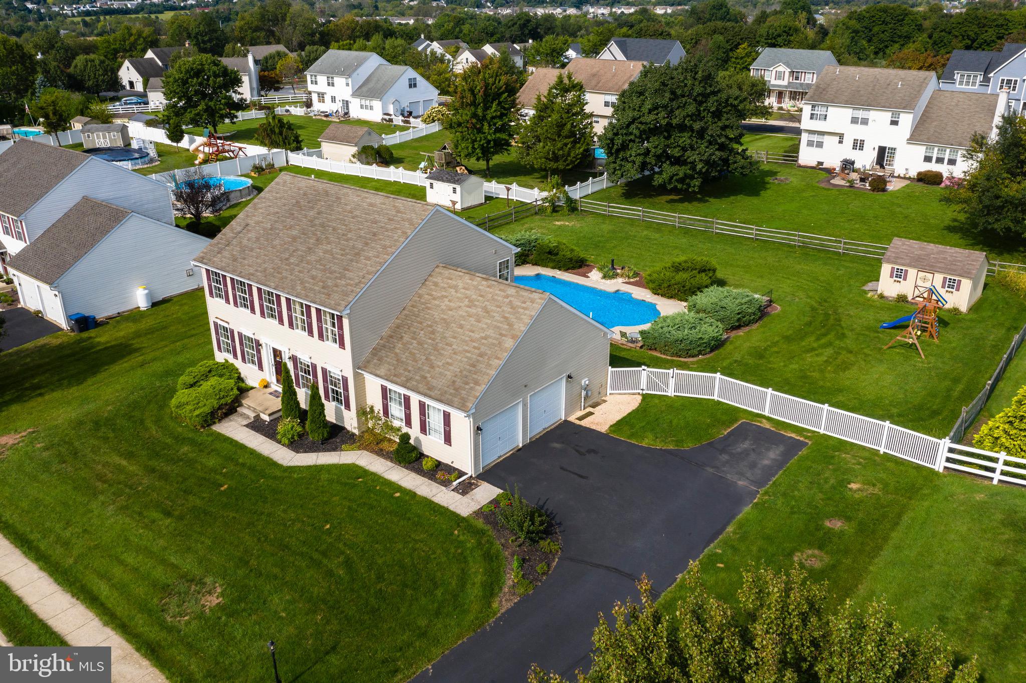 2529 Brooke Road Pennsburg, PA 18073 - Photo 43 of 51 Gallery Image 43