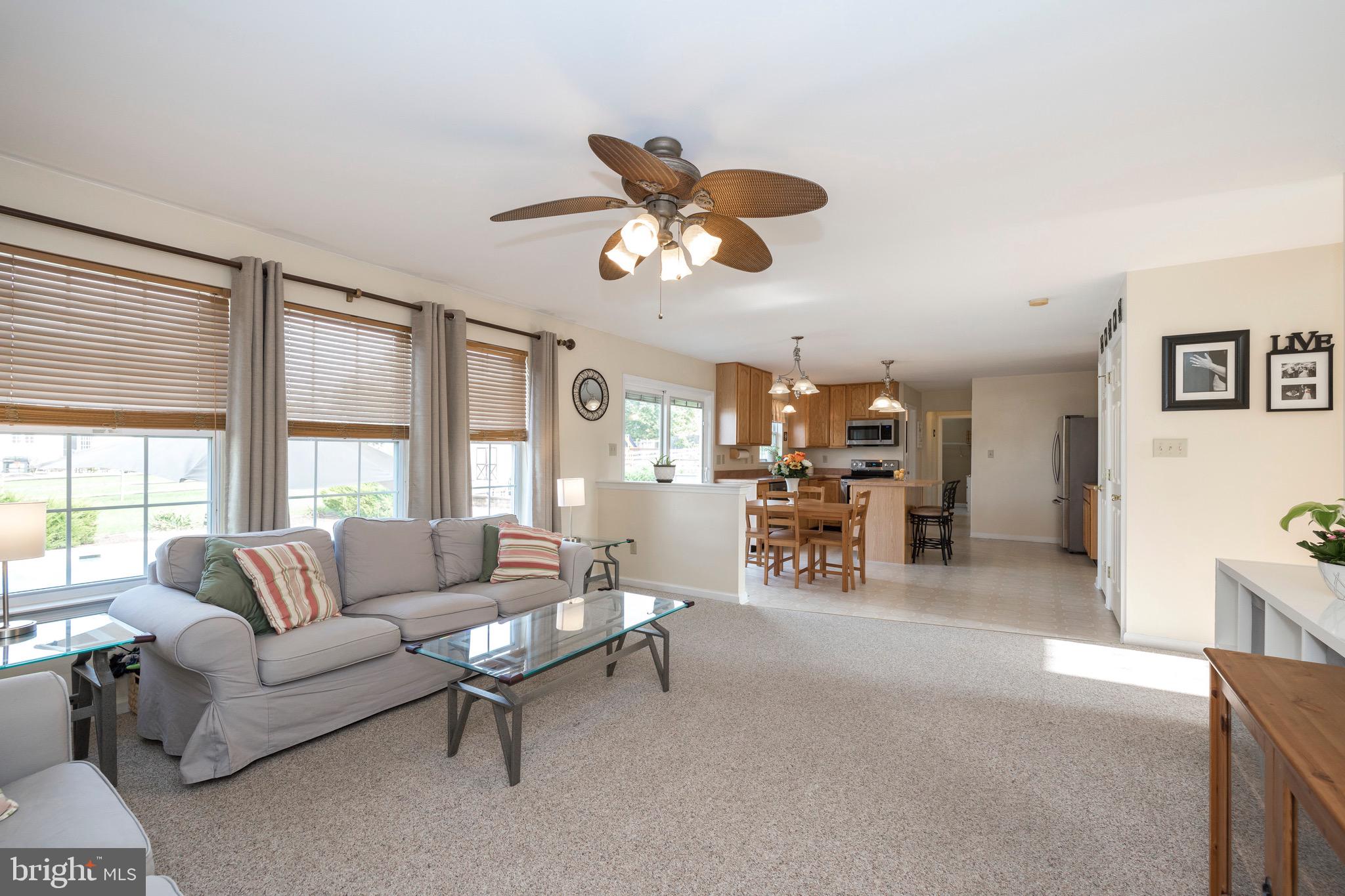 2529 Brooke Road Pennsburg, PA 18073 - Photo 6 of 51 Gallery Image 6
