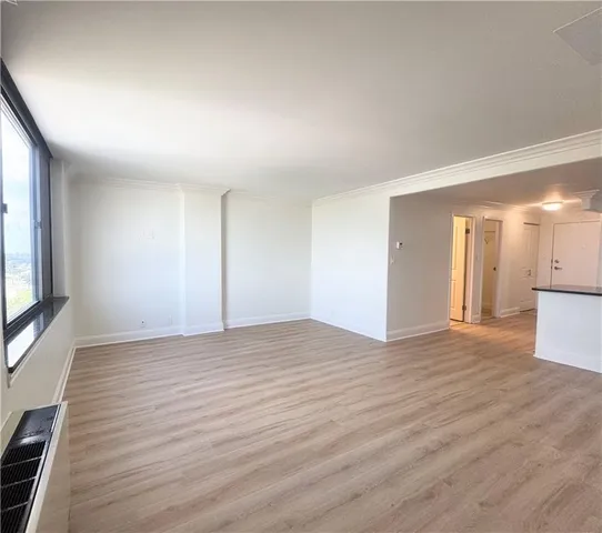 $119,000 | 700 East 8th Street, Unit 16R, Kansas City, MO 64106