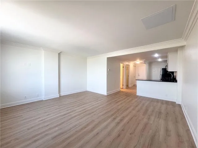 $119,000 | 700 East 8th Street, Unit 16R, Kansas City, MO 64106