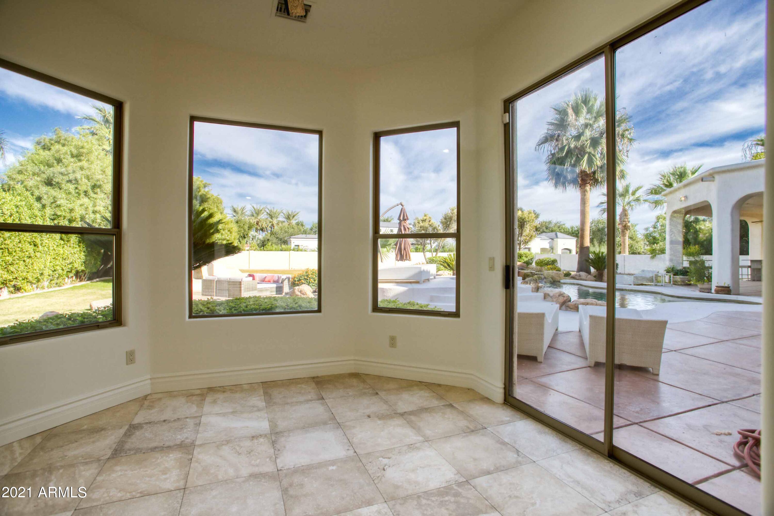 9215 North Invergordon Road Paradise Valley, AZ 85253 - Photo 15 of 31 9215 N Invergordon Rd Paradise valley -