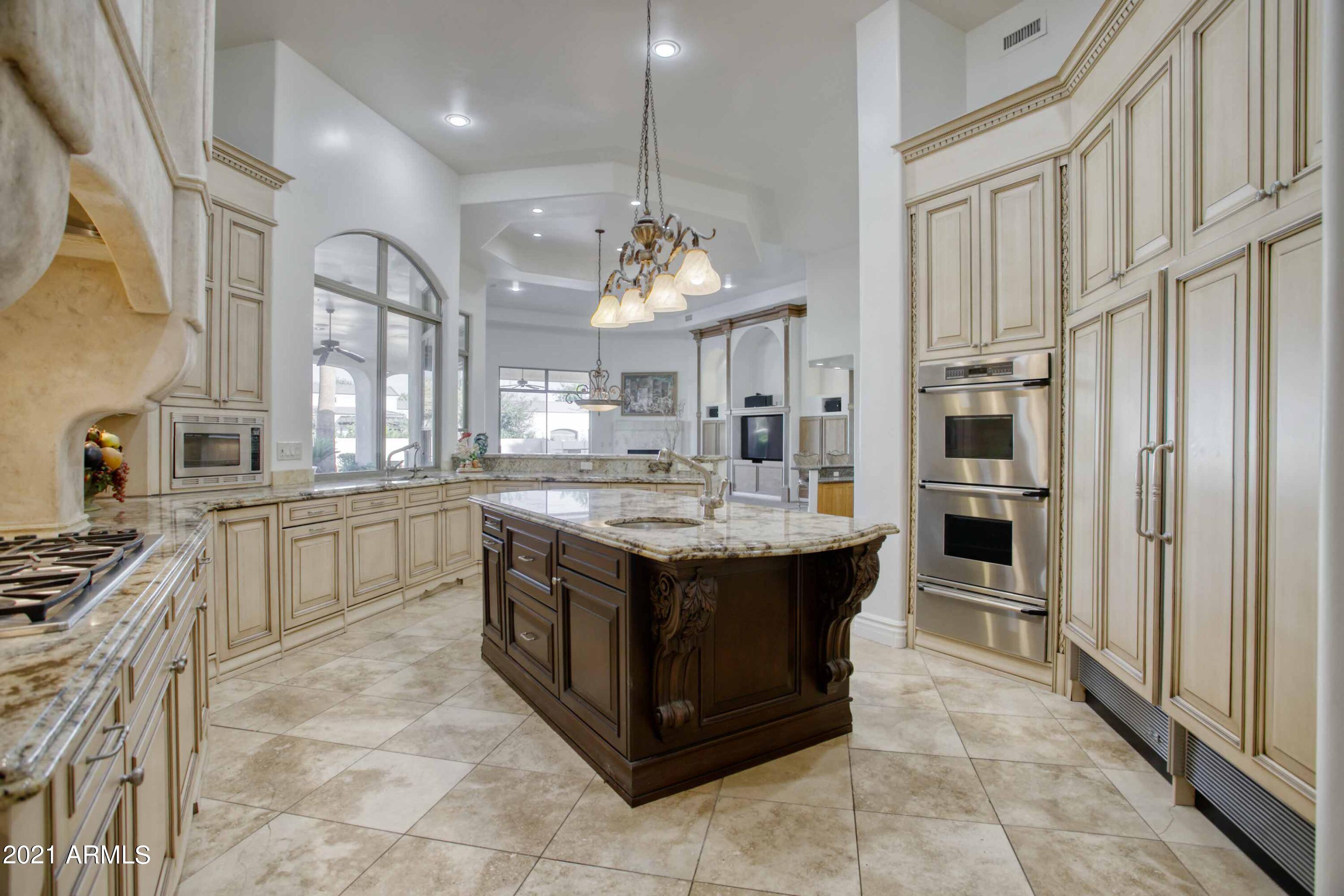 9215 North Invergordon Road Paradise Valley, AZ 85253 - Photo 16 of 31 9215 N Invergordon Rd Paradise valley -