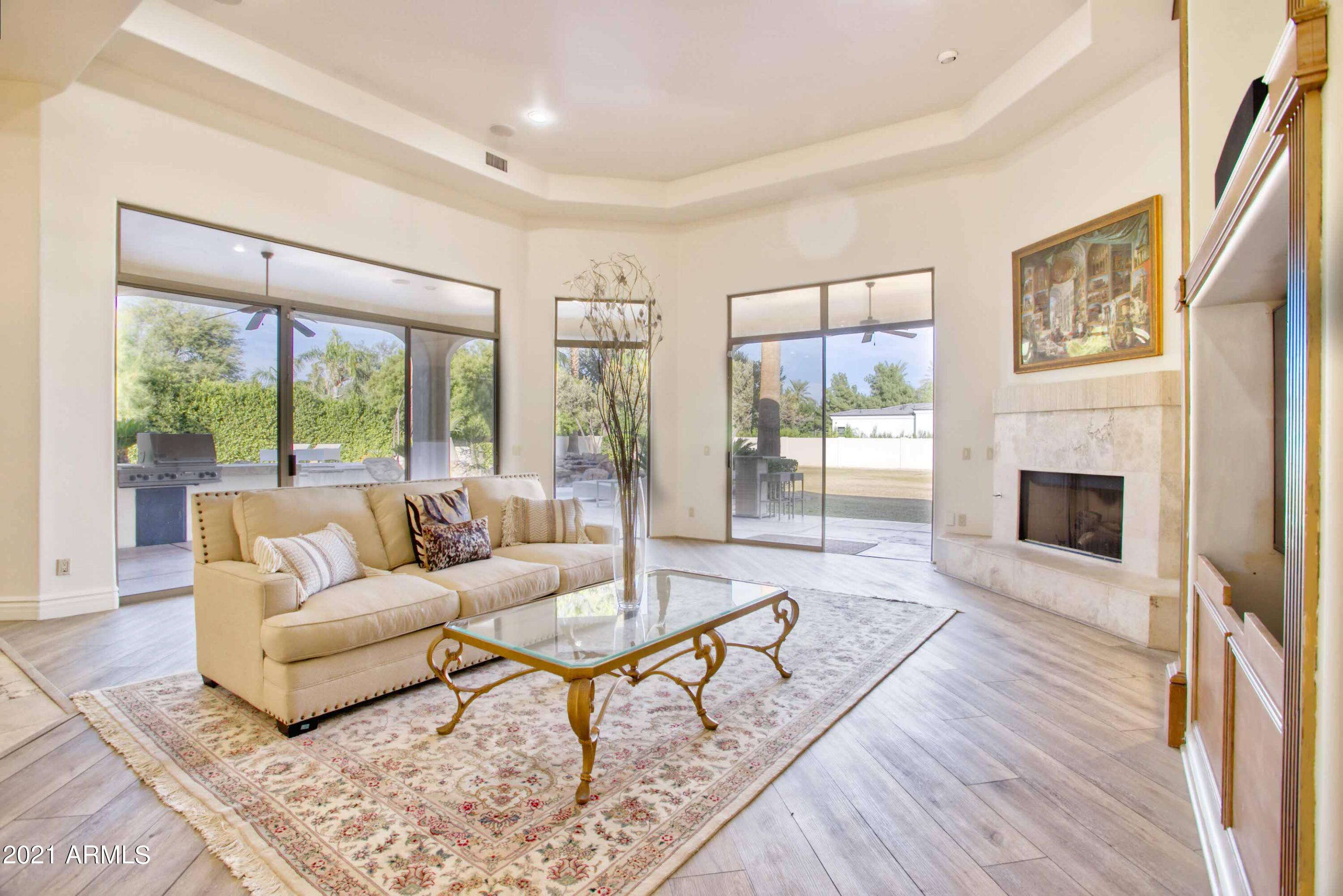 9215 North Invergordon Road Paradise Valley, AZ 85253 - Photo 20 of 31 9215 N Invergordon Rd Paradise valley -