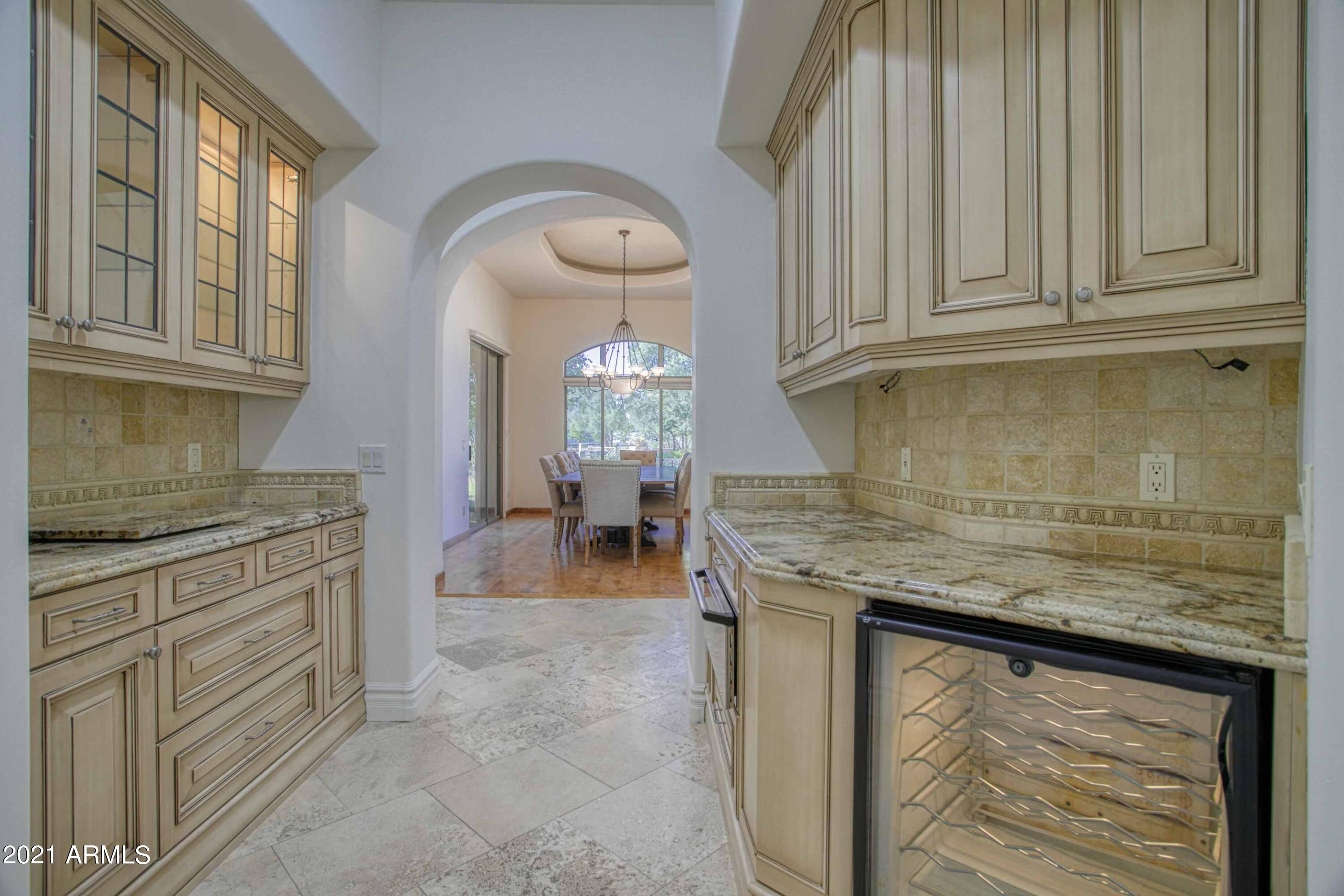 9215 North Invergordon Road Paradise Valley, AZ 85253 - Photo 21 of 31 9215 N Invergordon Rd Paradise valley -