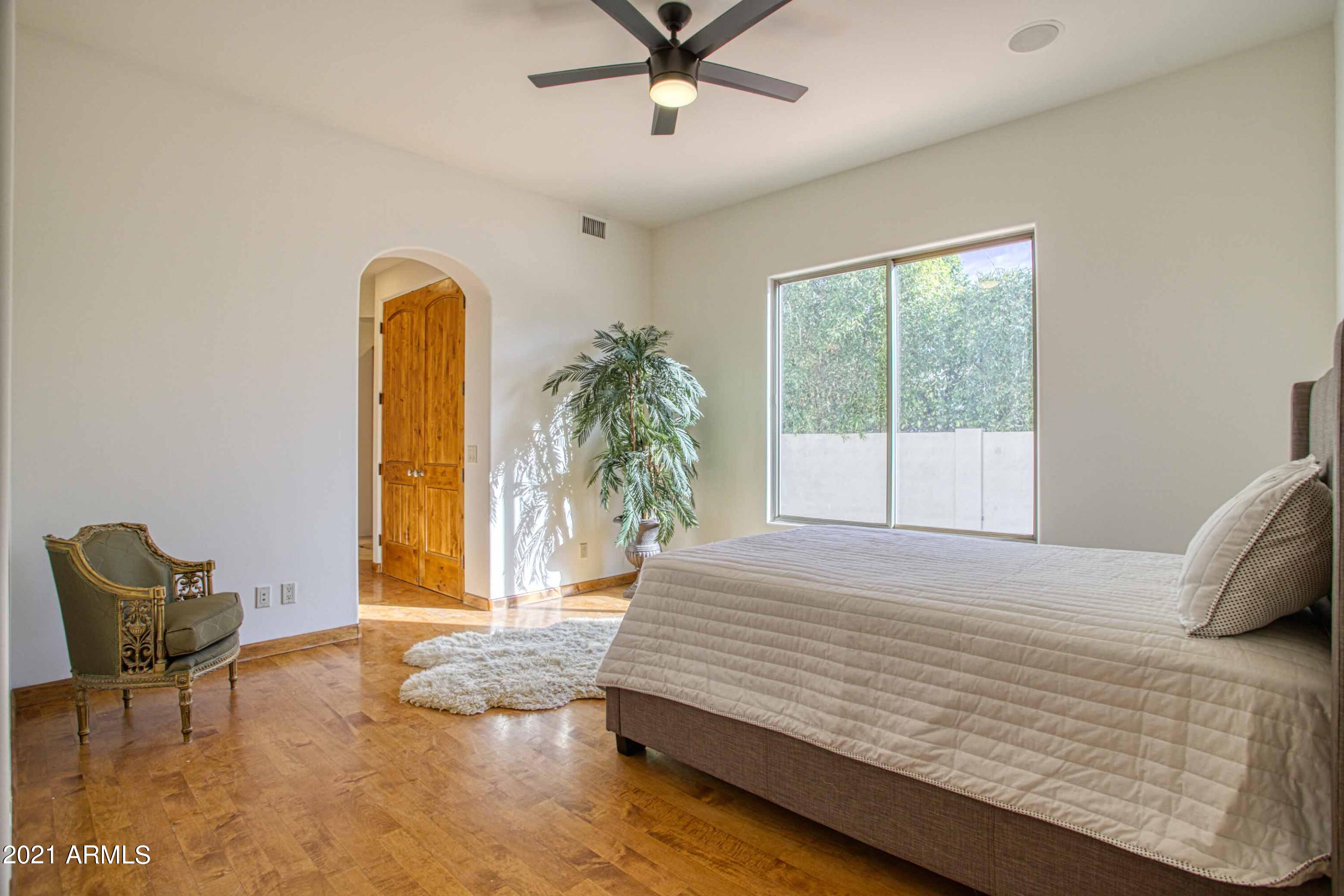 9215 North Invergordon Road Paradise Valley, AZ 85253 - Photo 23 of 31 9215 N Invergordon Rd Paradise valley -