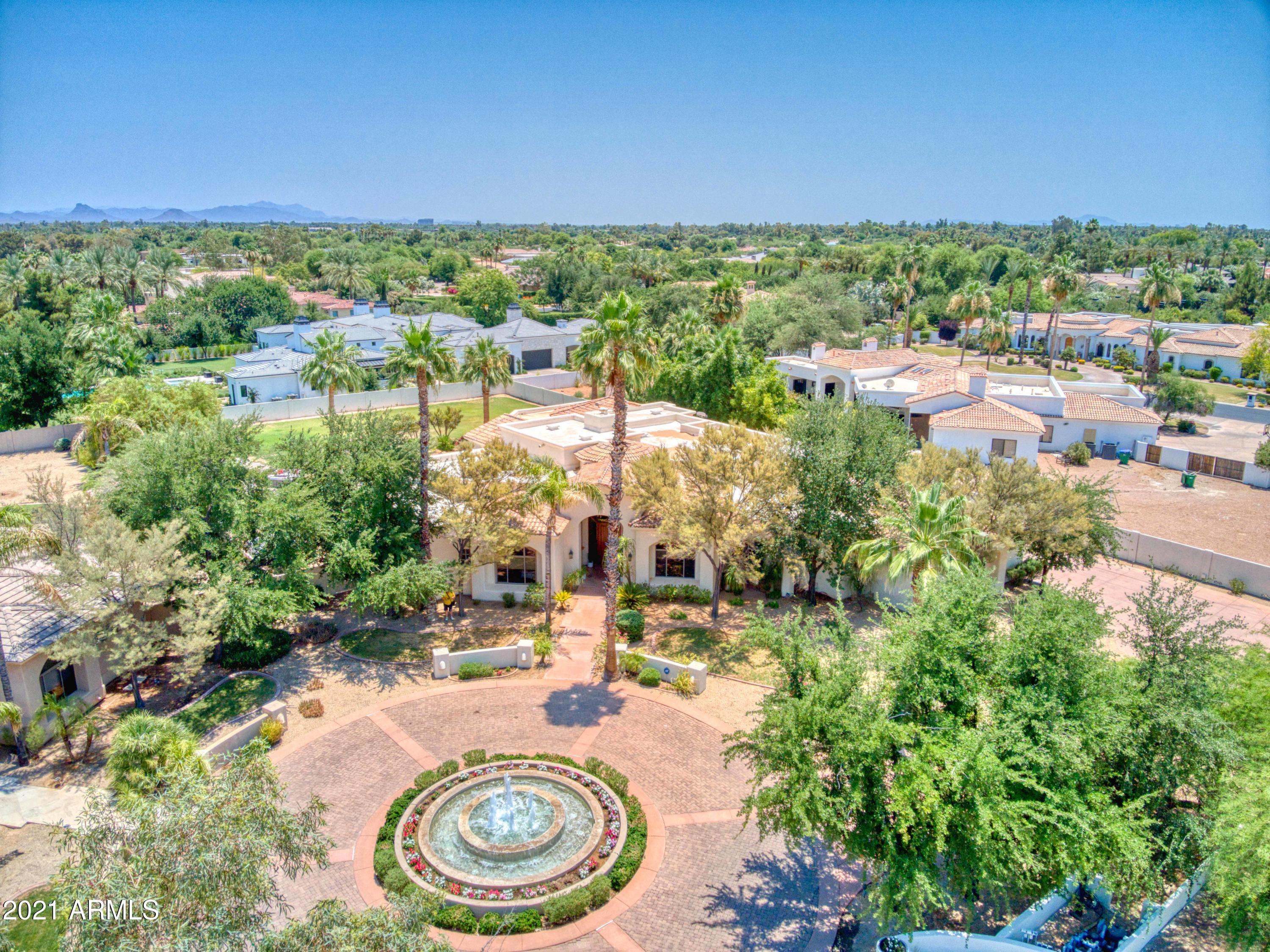 9215 North Invergordon Road Paradise Valley, AZ 85253 - Photo 31 of 31 9215 N Invergordon Rd_Z_0446