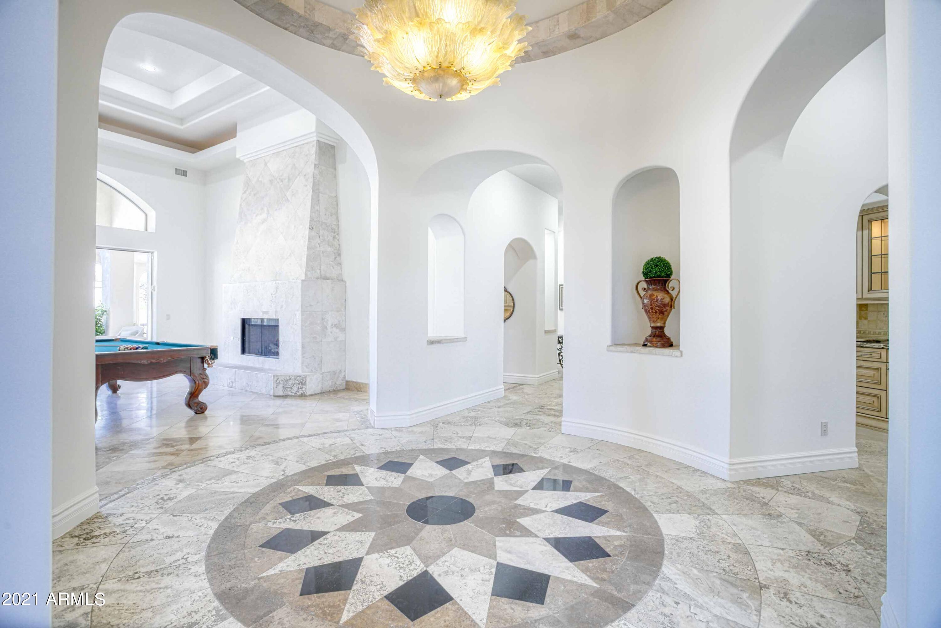 9215 North Invergordon Road Paradise Valley, AZ 85253 - Photo 7 of 31 9215 N Invergordon Rd Paradise valley -