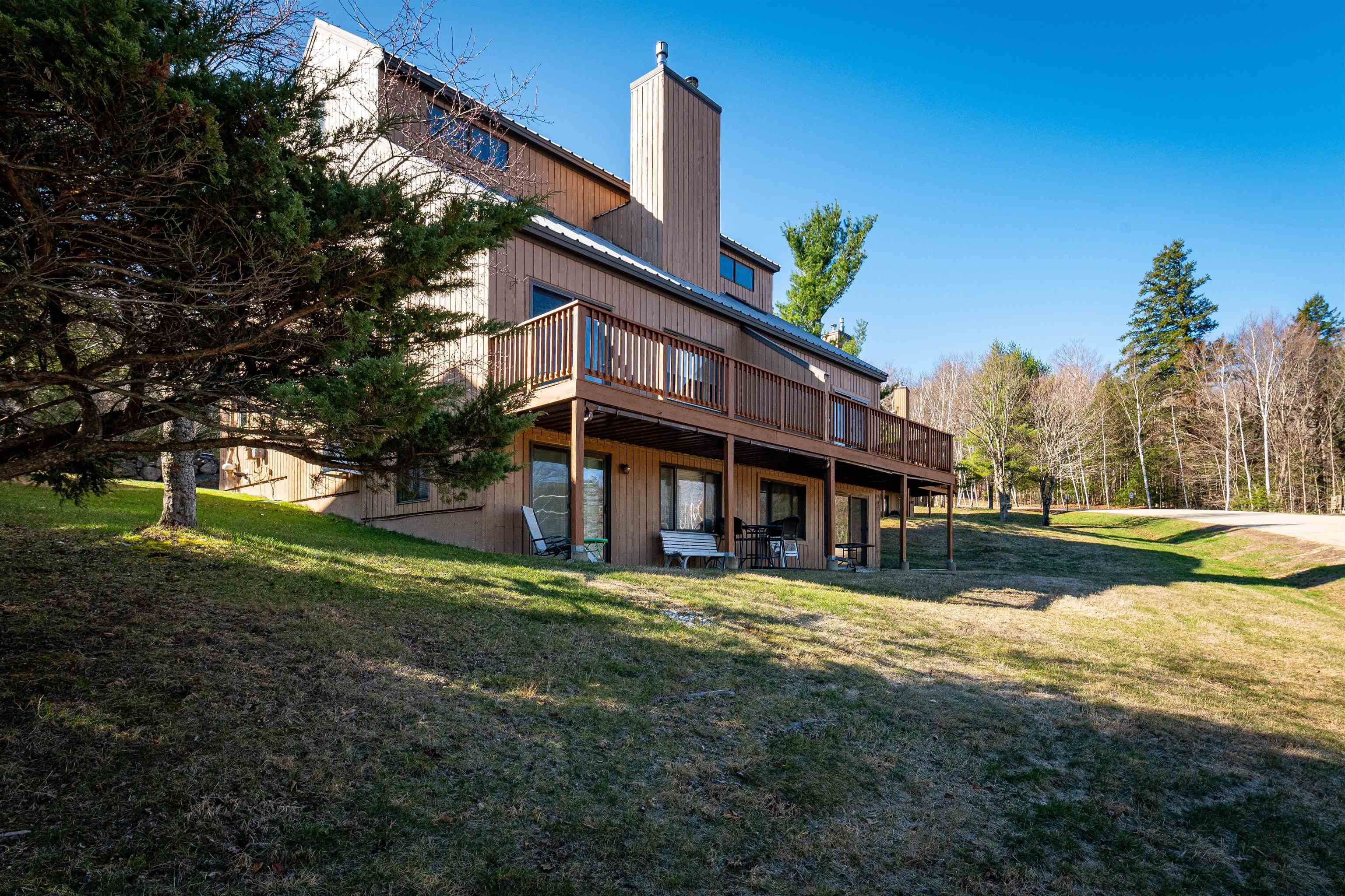 29 Attitash Woods Road, Unit 29 Bartlett, NH 03860 - Photo 5 of 33