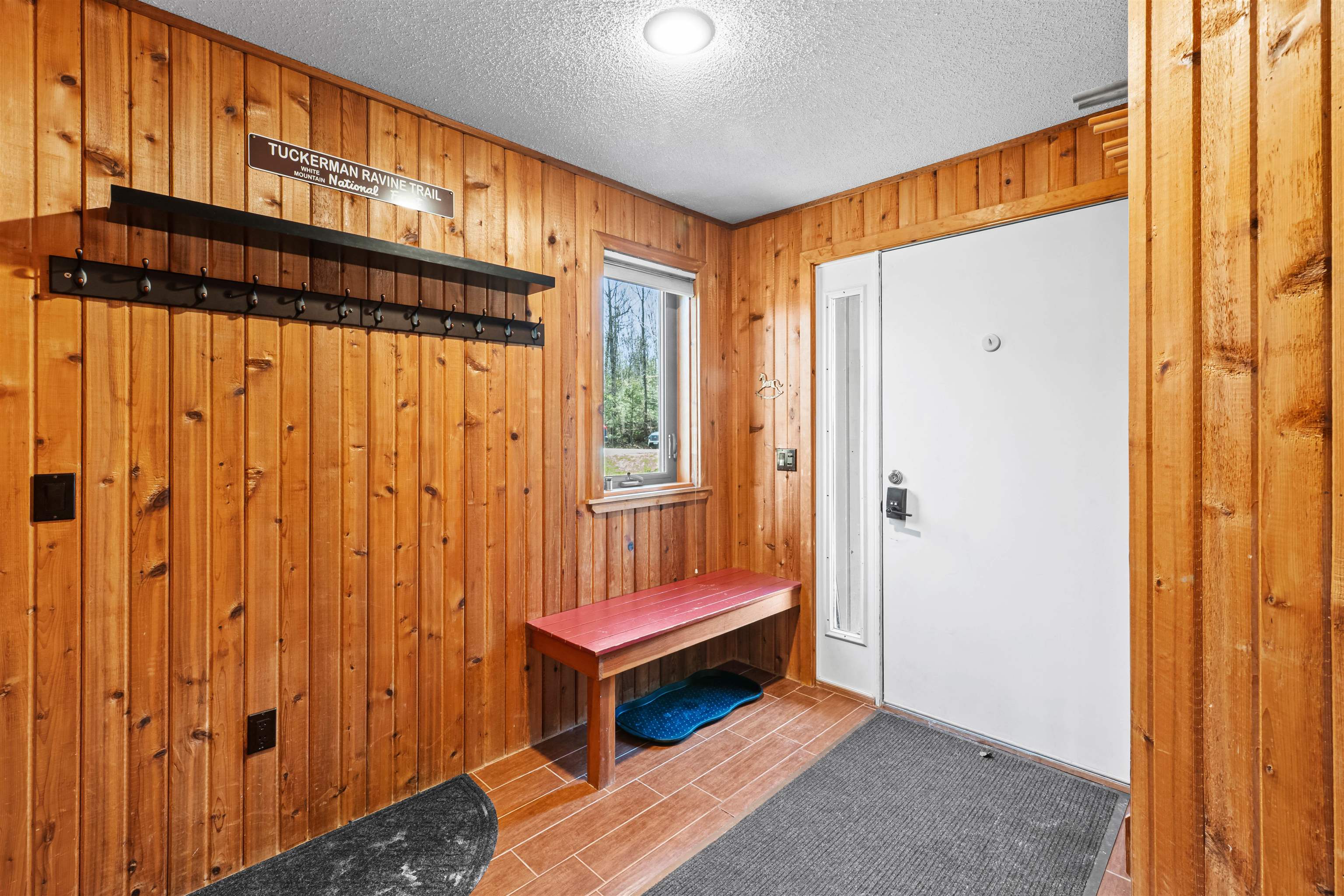 29 Attitash Woods Road, Unit 29 Bartlett, NH 03860 - Photo 9 of 33