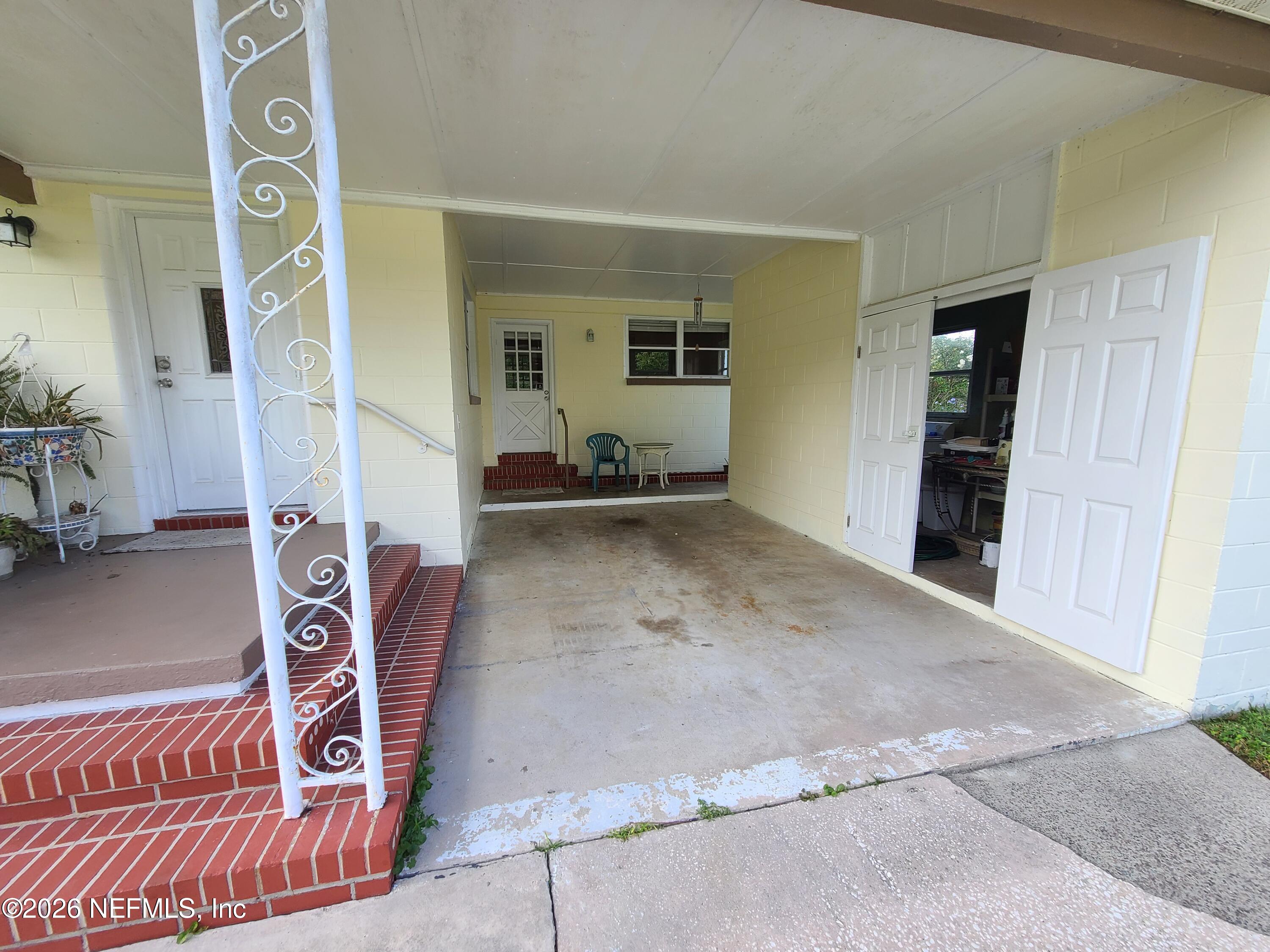 4512 Ish Brant Road West Jacksonville, FL 32210 - Photo 38 of 45 20241102_152213