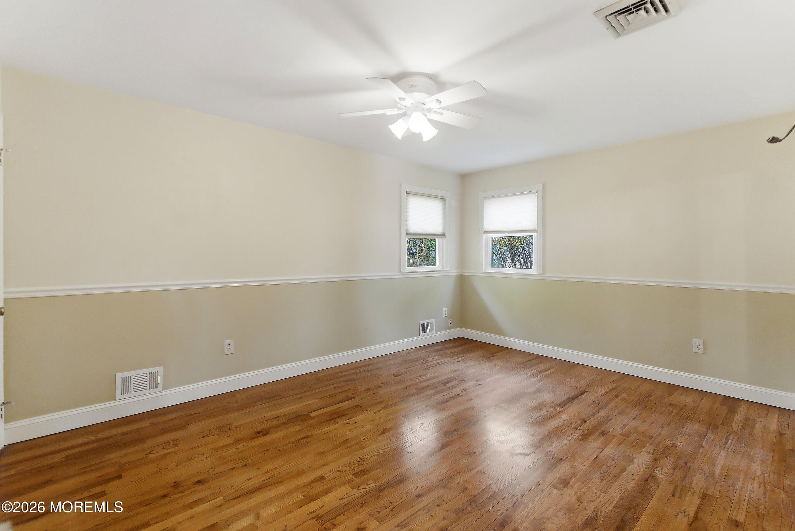 1109 Hope Road Tinton Falls, NJ 07712 - Photo 24 of 37 24-Bed 4