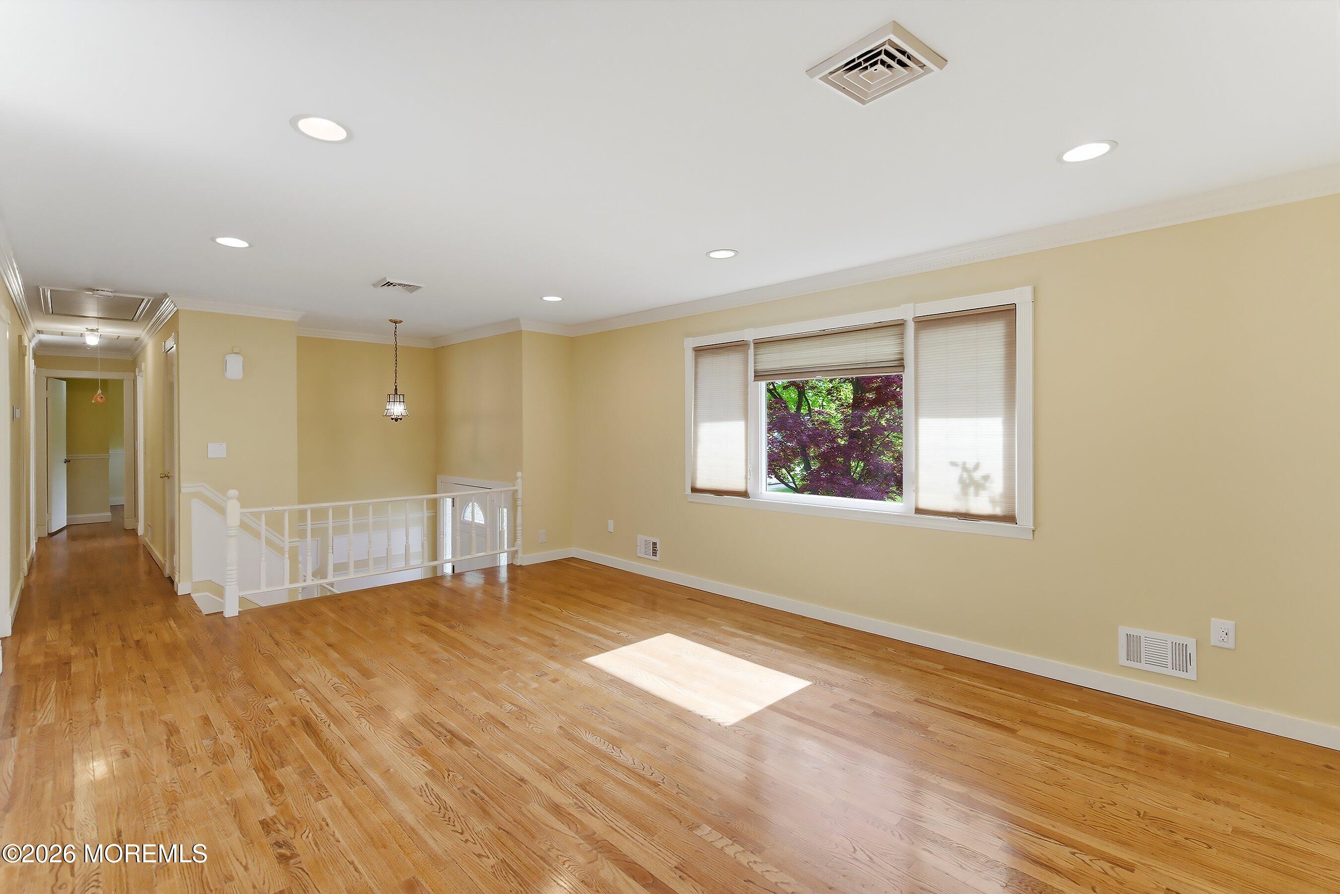 1109 Hope Road Tinton Falls, NJ 07712 - Photo 8 of 37 08-Living 3