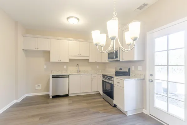 $189,900 | 351 Bordeaux Drive, Thomson, GA 30824