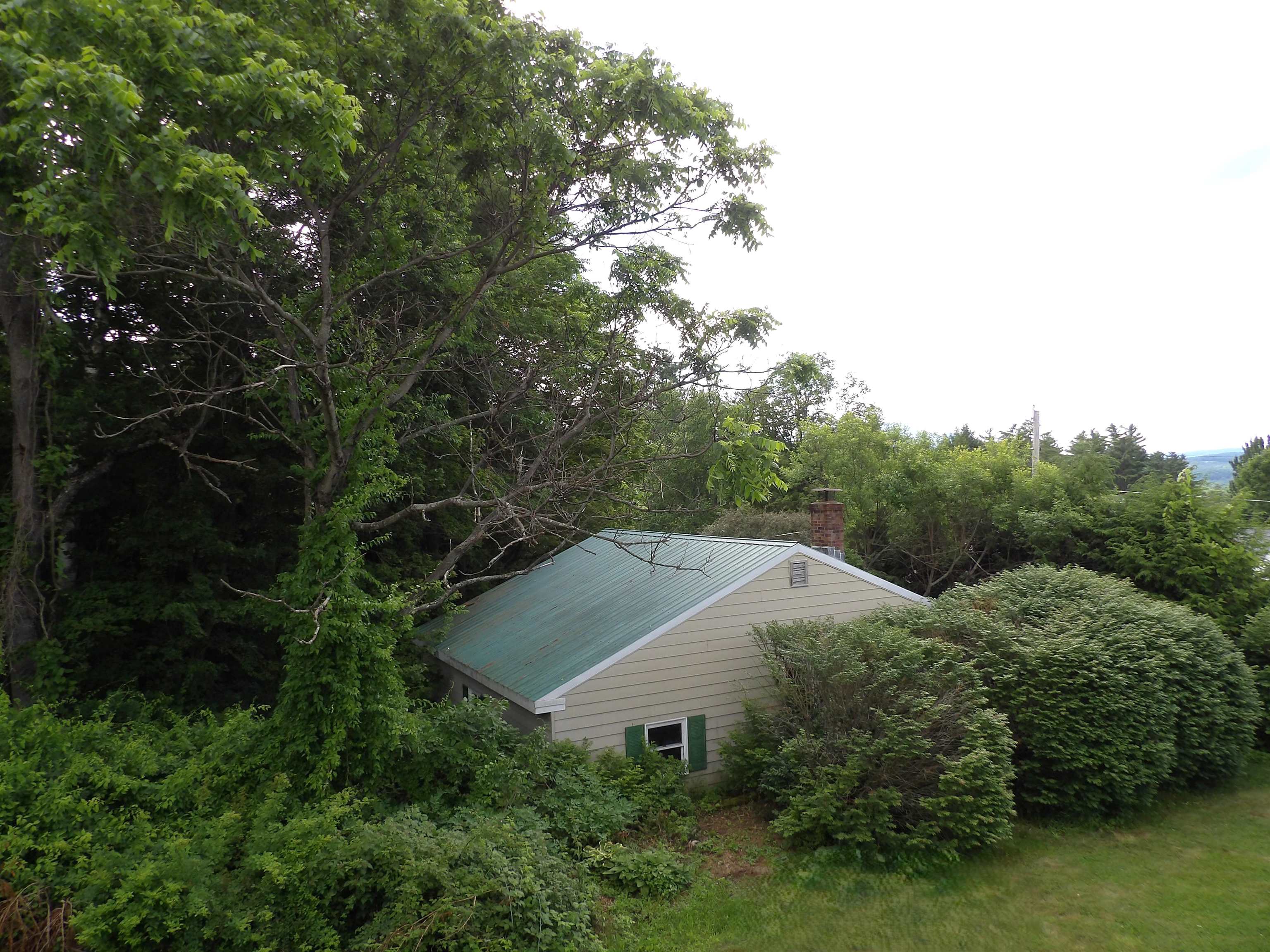77 Ridge Avenue Claremont, NH 03743 - Photo 30 of 50 Gallery Image 30