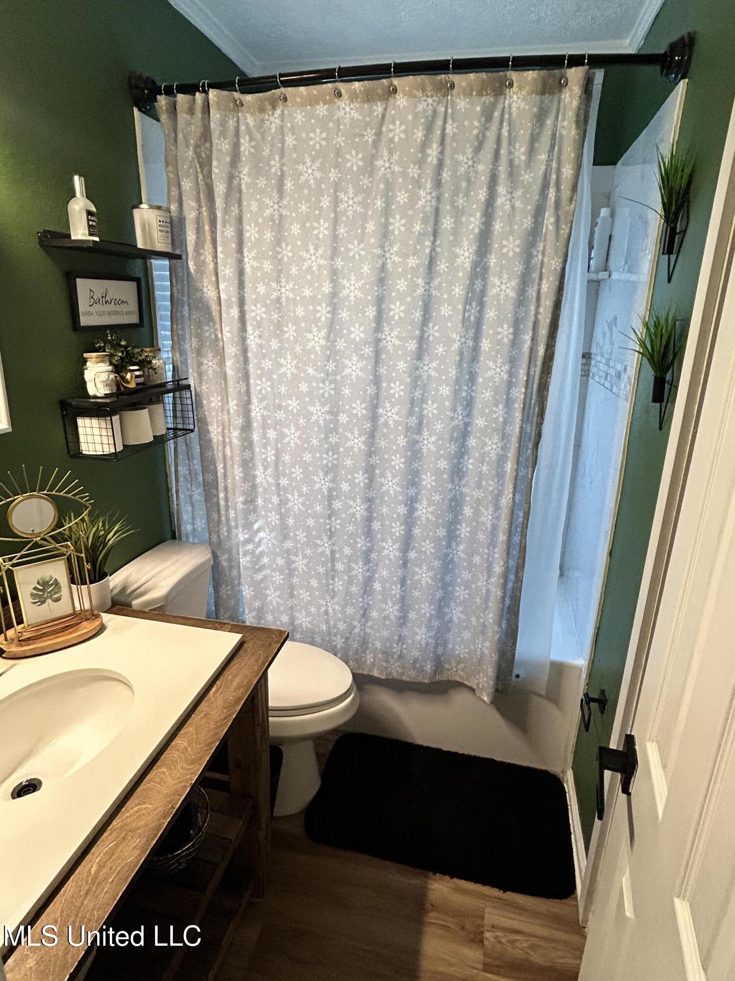 315 East Ridgeway Street Jackson, MS 39206 - Photo 12 of 18 IMG_5359