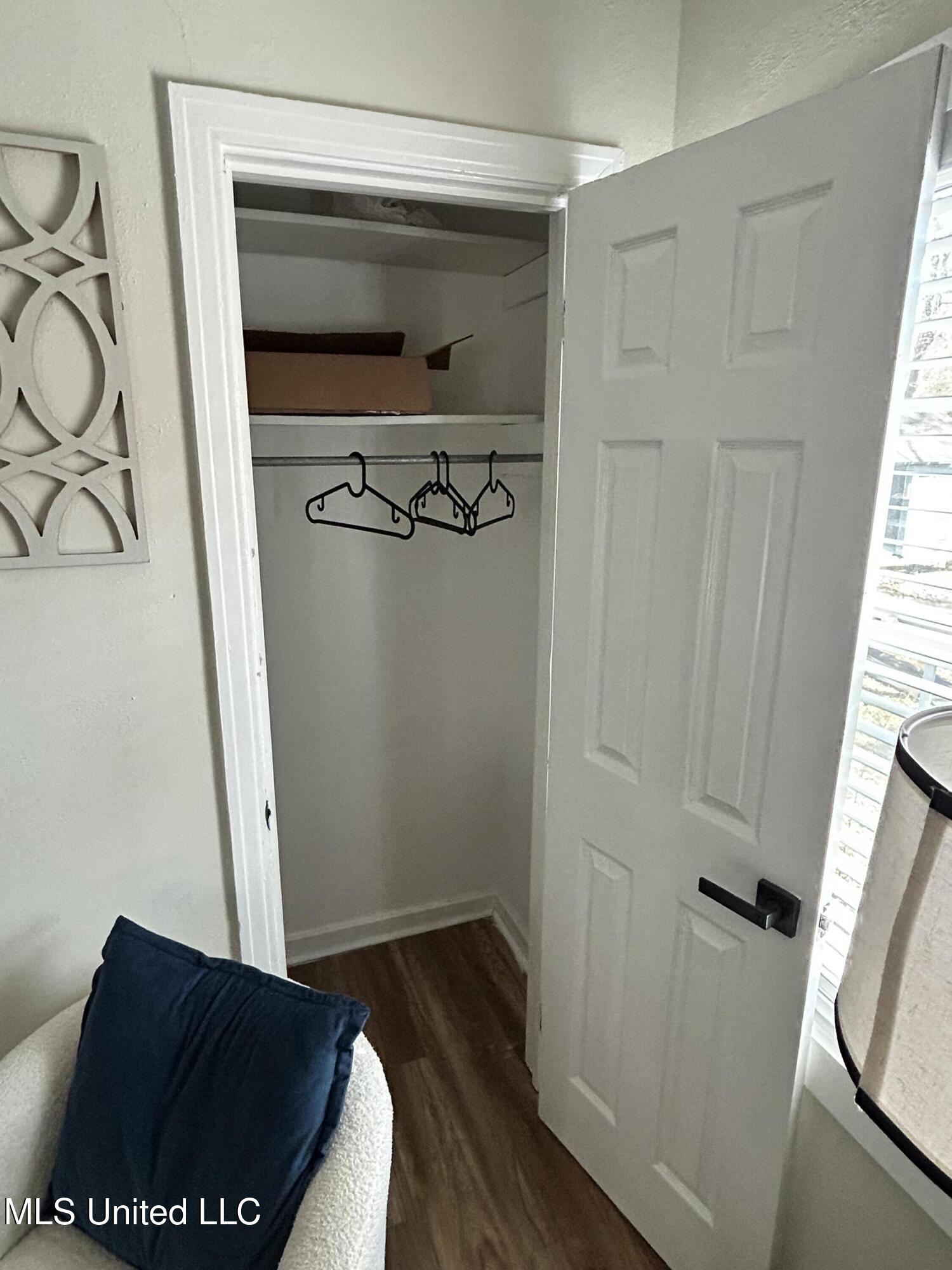 315 East Ridgeway Street Jackson, MS 39206 - Photo 14 of 18 IMG_5362 (1)