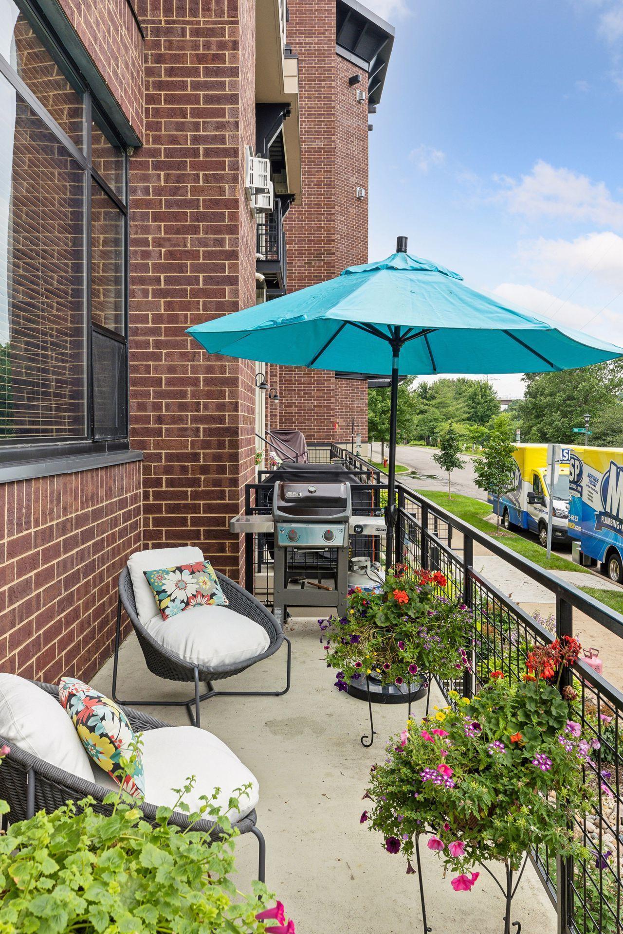300 Spring Street St. Paul, MN 55102 - Photo 5 of 42 Gallery Image 5