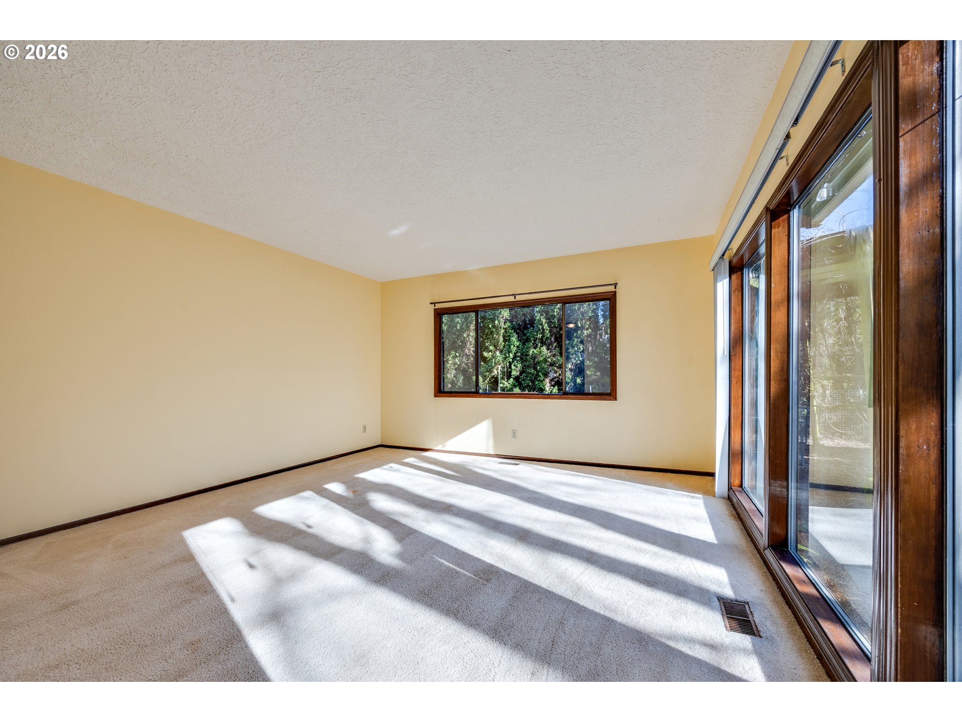 707 Northwest 104th Street Vancouver, WA 98685 - Photo 16 of 39