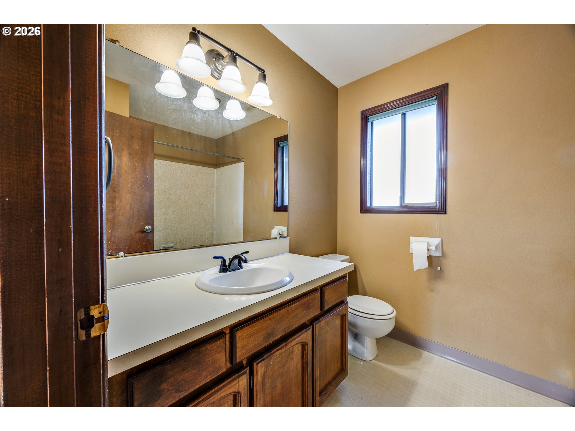 707 Northwest 104th Street Vancouver, WA 98685 - Photo 27 of 39