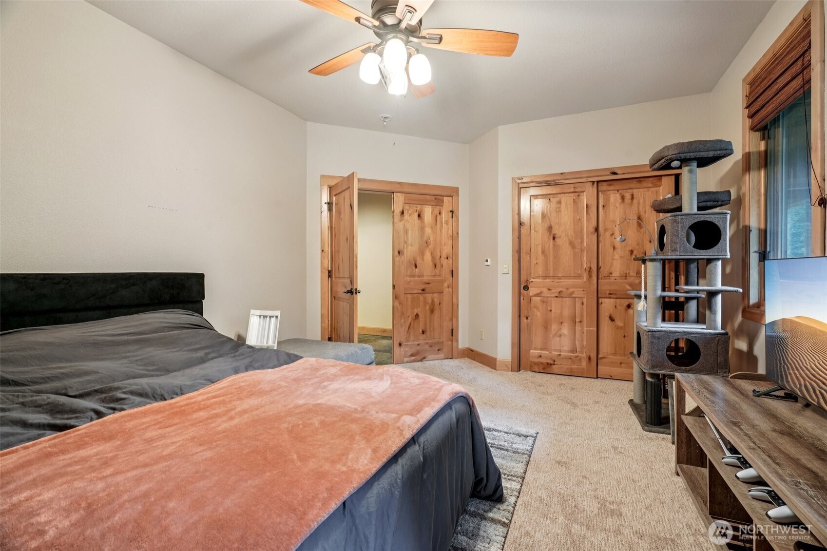 12692 Washougal River Road Washougal, WA 98671 - Photo 17 of 35