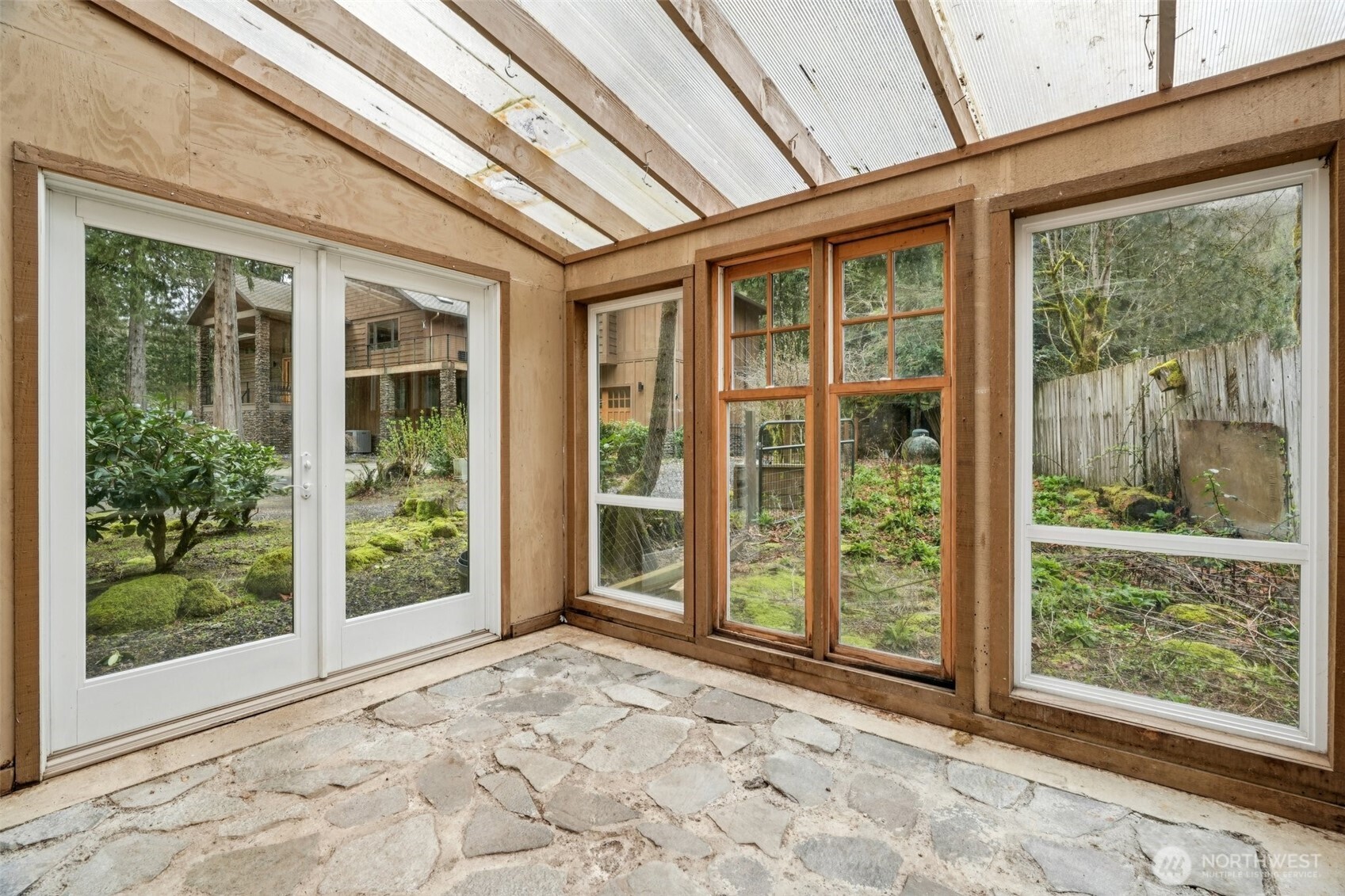 12692 Washougal River Road Washougal, WA 98671 - Photo 23 of 35