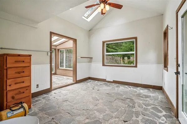 $1,375,000 | 12692 Washougal River Road, Washougal, WA 98671