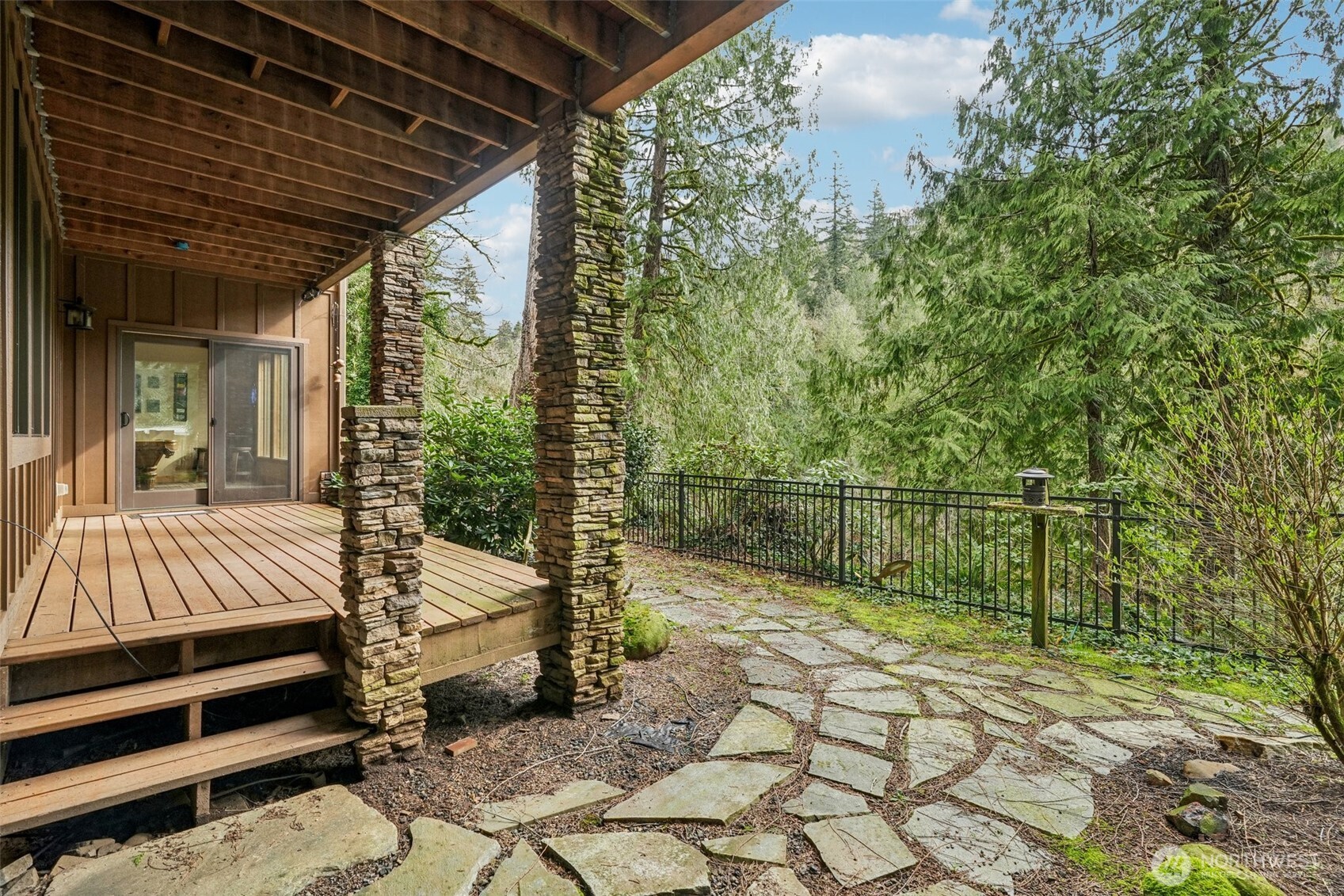 12692 Washougal River Road Washougal, WA 98671 - Photo 26 of 35