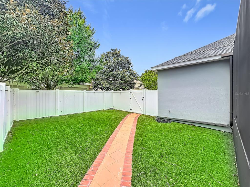 6558 Helmsley Circle Windermere, FL 34786 - Photo 47 of 55