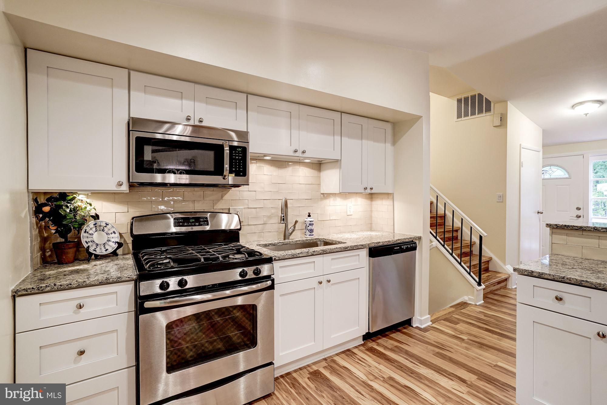11575 Shadbush Court Reston, VA 20191 - Photo 11 of 30 New Kitchen