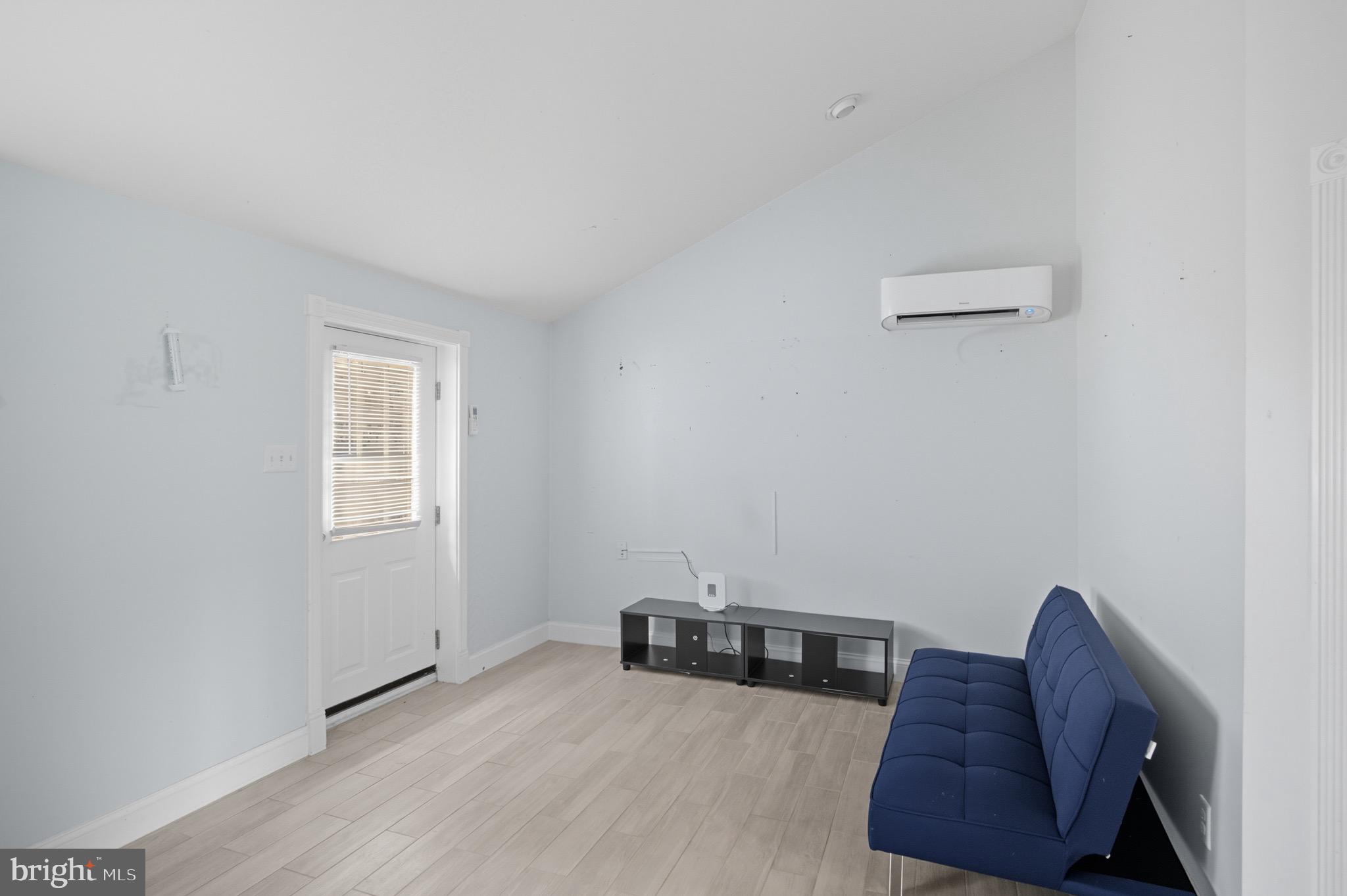 687 Jackson Road Atco, NJ 08004 - Photo 5 of 16