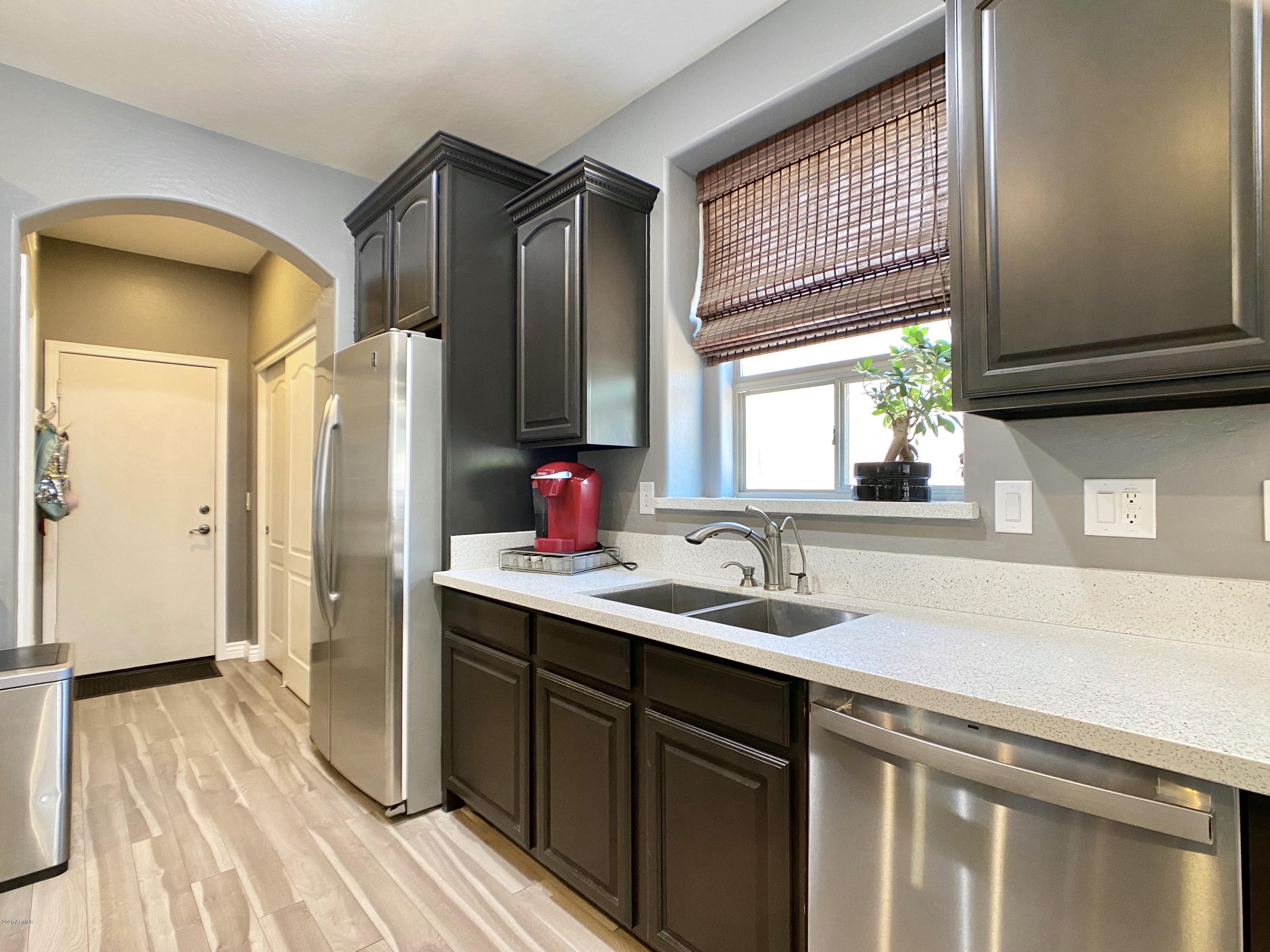 2530 East Ridge Creek Road Phoenix, AZ 85024 - Photo 11 of 53 IMG_4416