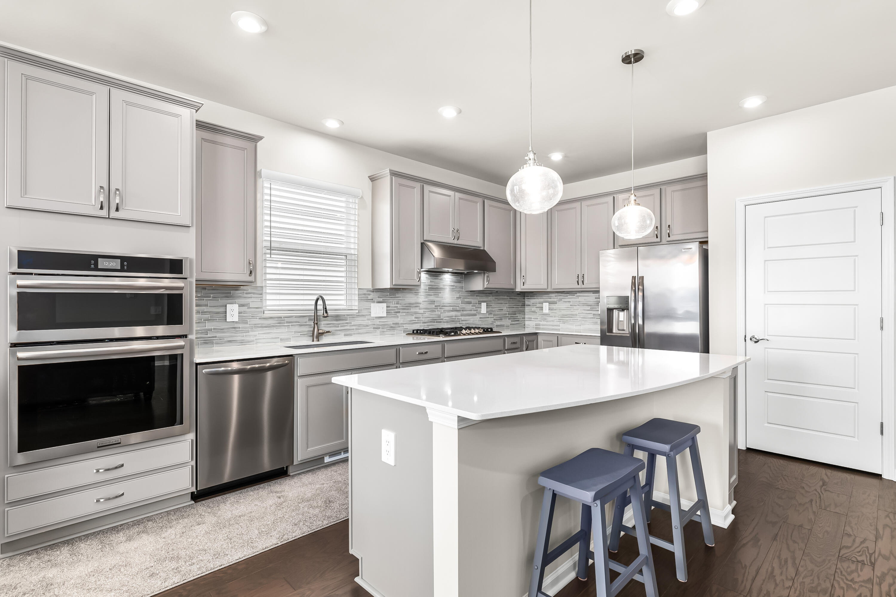50015 Fowler Road Canton, MI 48188 - Photo 17 of 50 13-13.Kitchen