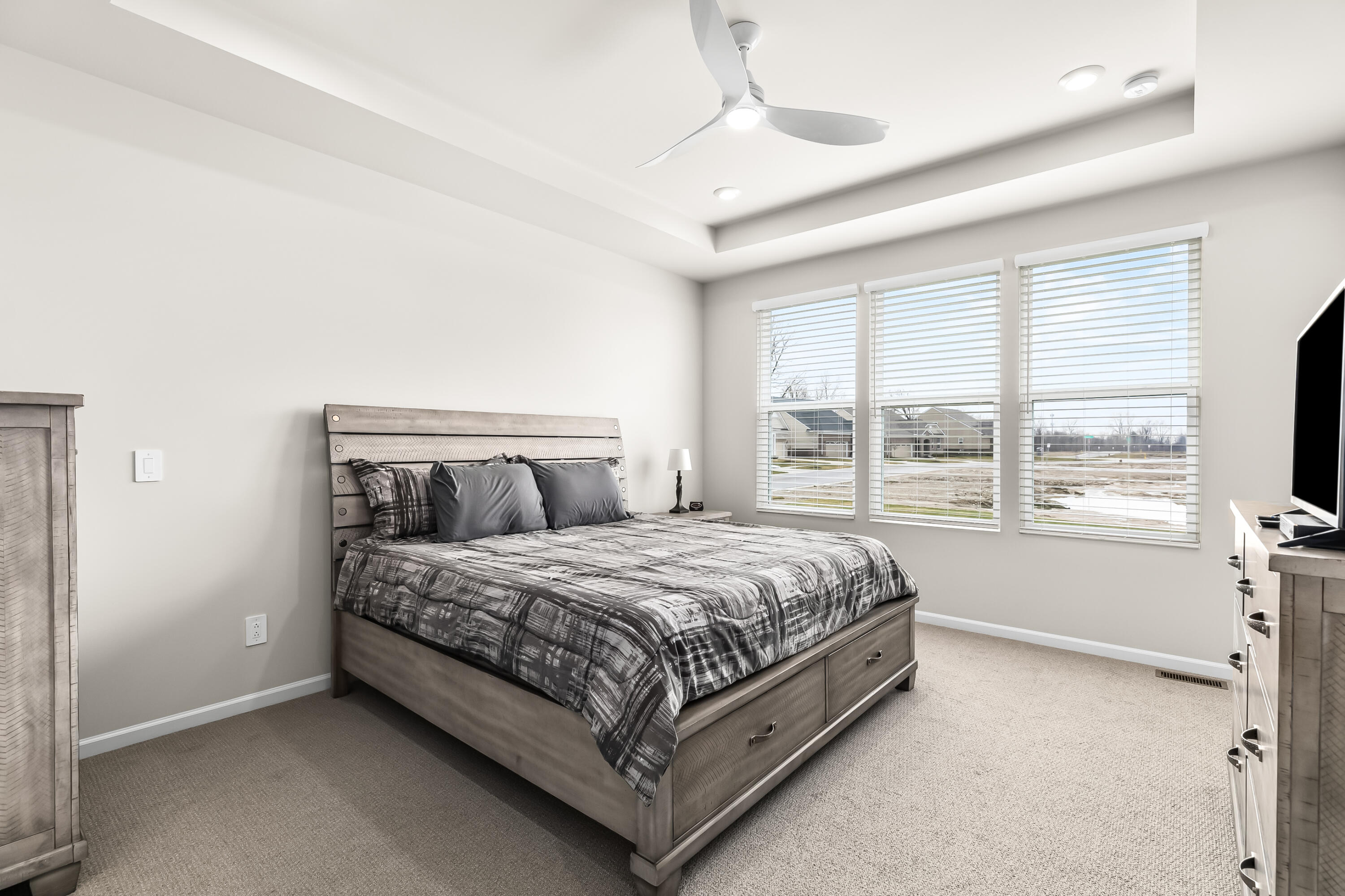 50015 Fowler Road Canton, MI 48188 - Photo 28 of 50 24-24.PrimaryBedroom