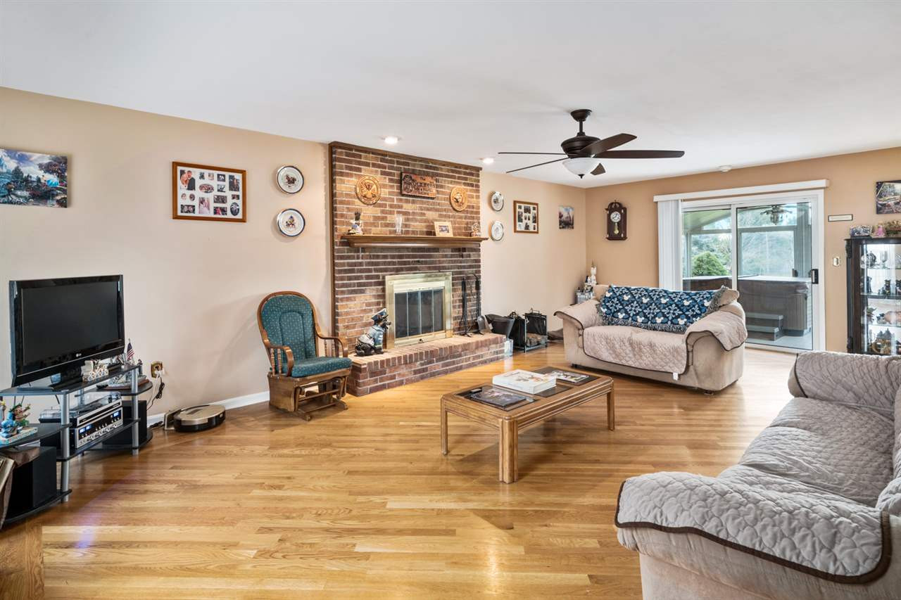 1223 Cayton Road Florence, KY 41042 - Photo 4 of 29 Gallery Image 4