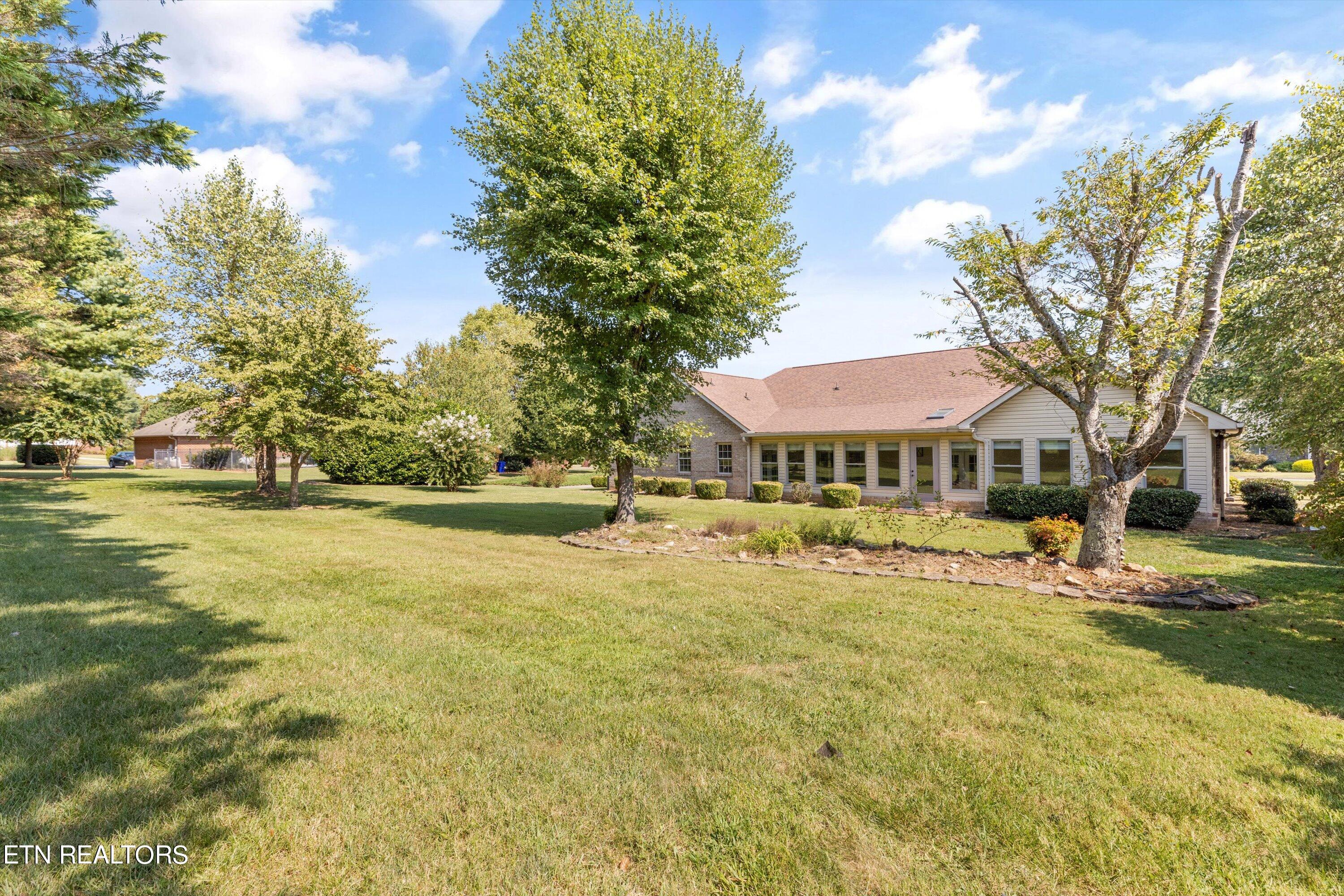 2681 Creekstone Circle Maryville, TN 37804 - Photo 37 of 47 37-2681CreekstoneCir-32