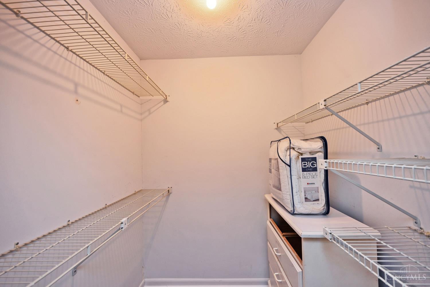 1009 Cedar Ridge Drive, Unit 4 Cincinnati, OH 45245 - Photo 24 of 45