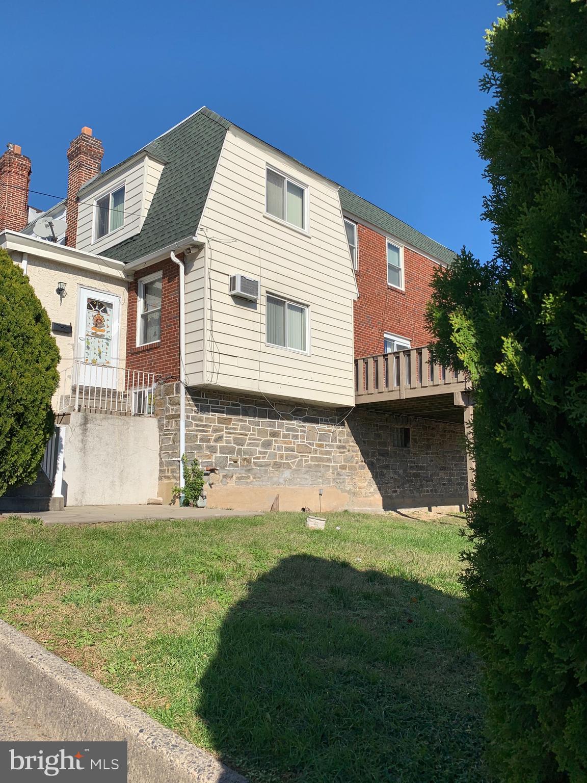 265 Rocklyn Road Upper Darby, PA 19082 - Photo 4 of 9