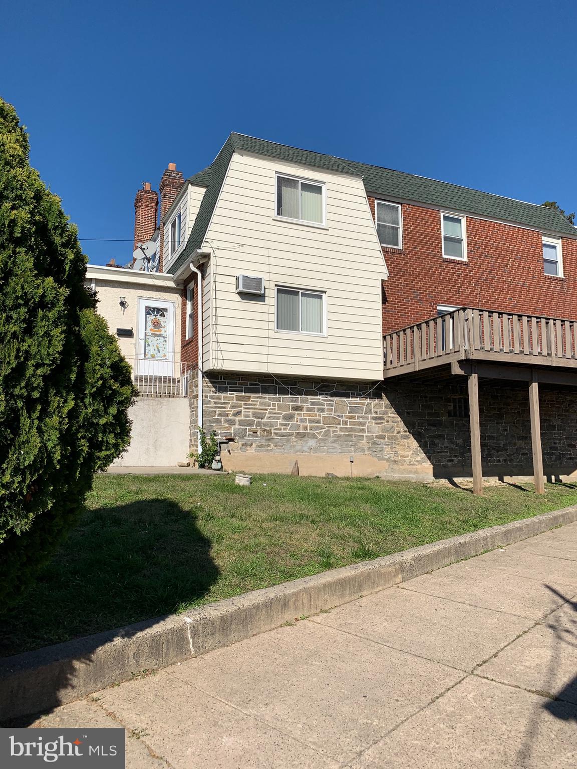265 Rocklyn Road Upper Darby, PA 19082 - Photo 5 of 9