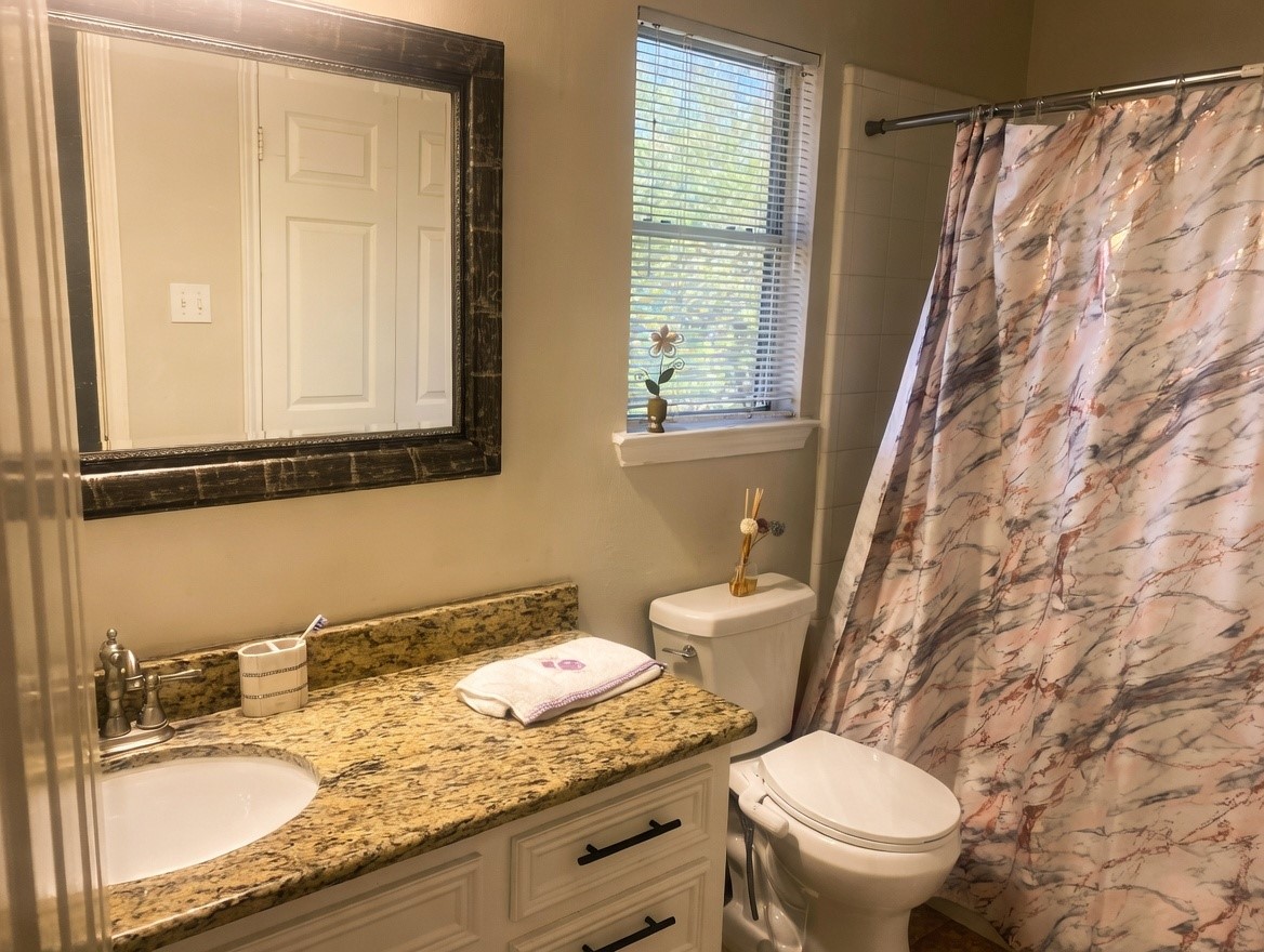 15922 Cutten Road Houston, TX 77070 - Photo 12 of 21