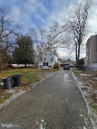 $259,900 | 1535 Elmwood Avenue, Folcroft, PA 19032