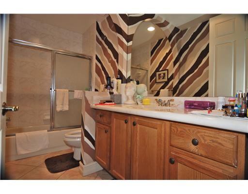 6184 Island Bend, Unit B Boca Raton, FL 33496 - Photo 8 of 12 Additional Photo