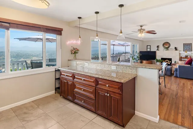 $1,395,000 | 4258 Summit Drive, La Mesa, CA 91941