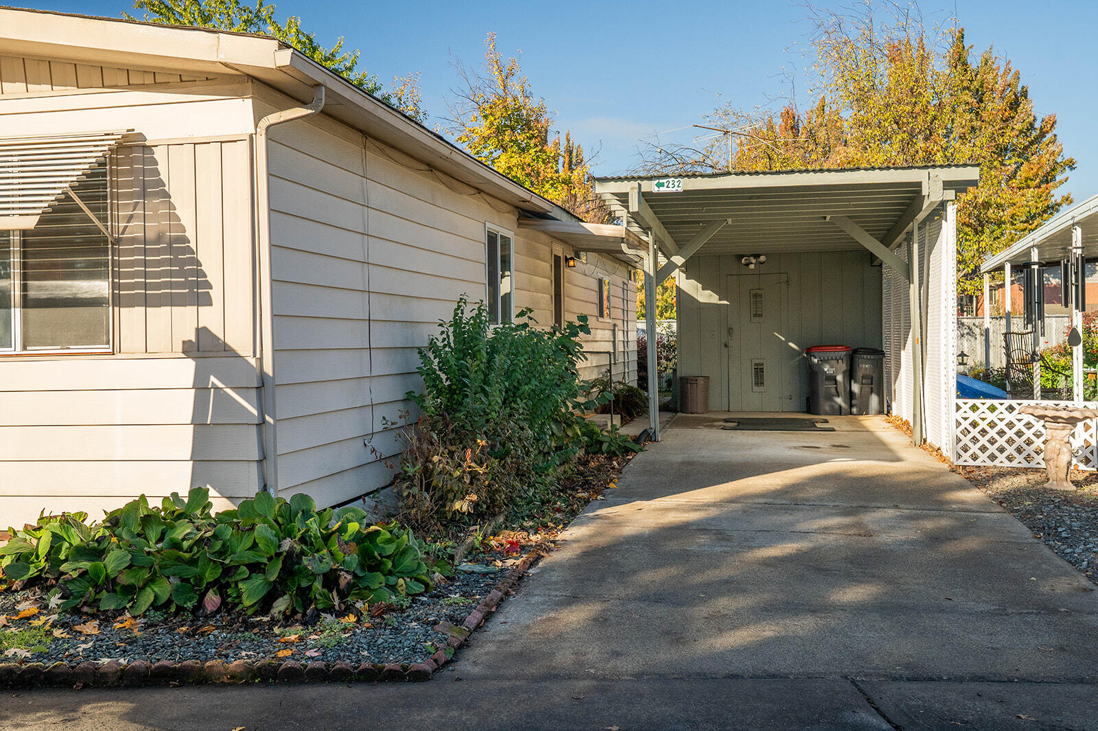 2252 Table Rock Road, Unit SPC 232 Medford, OR 97501 - Photo 2 of 18 LC - JLS 2252 232 TRR-27