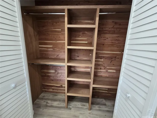 a view of walk in closet