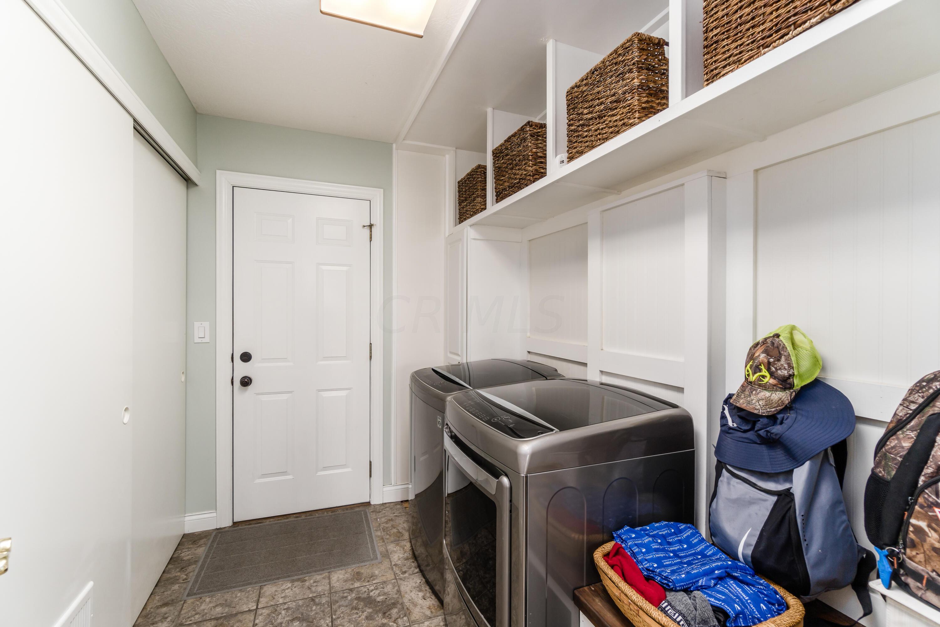 2843 Summit Road Southwest Pataskala, OH 43062 - Photo 17 of 54 Huge laundry with custom built In's