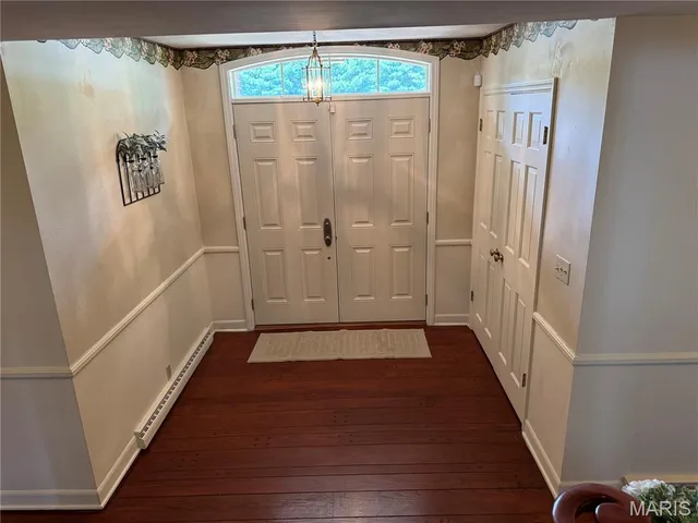 $595,000 | 18994 Country Club Lane, Carlinville, IL 62626