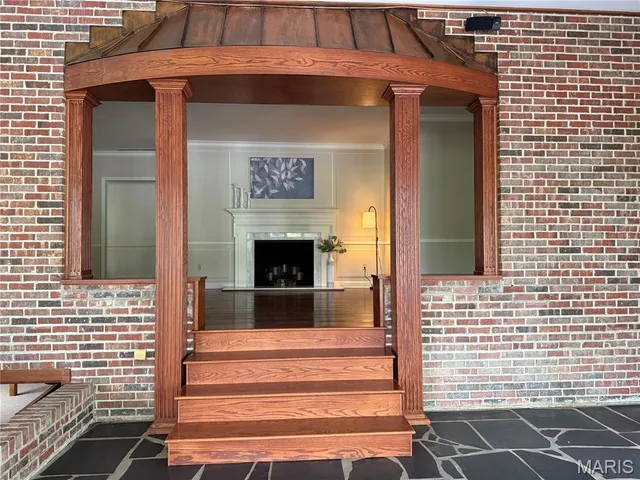 $595,000 | 18994 Country Club Lane, Carlinville, IL 62626