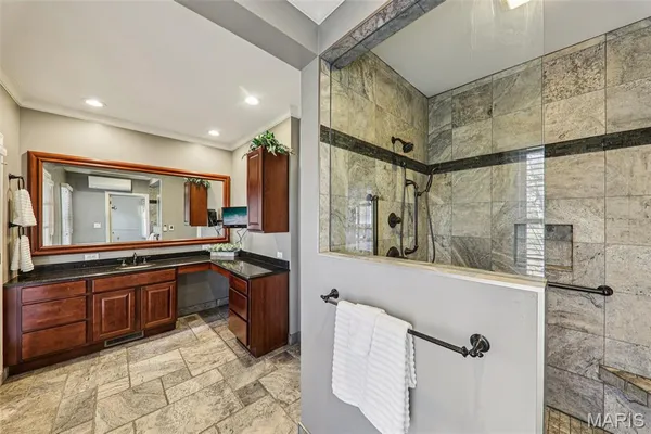 $595,000 | 18994 Country Club Lane, Carlinville, IL 62626