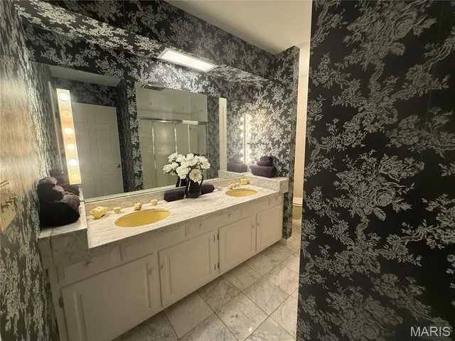 $595,000 | 18994 Country Club Lane, Carlinville, IL 62626