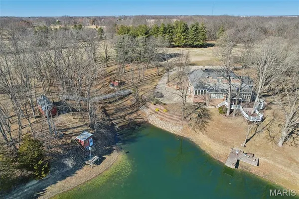 $595,000 | 18994 Country Club Lane, Carlinville, IL 62626